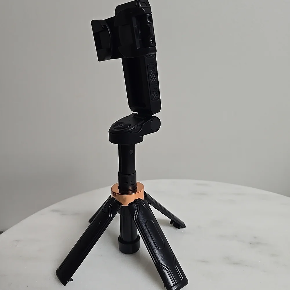 Othr Black Bluetooth Remote Control Selfie Stick